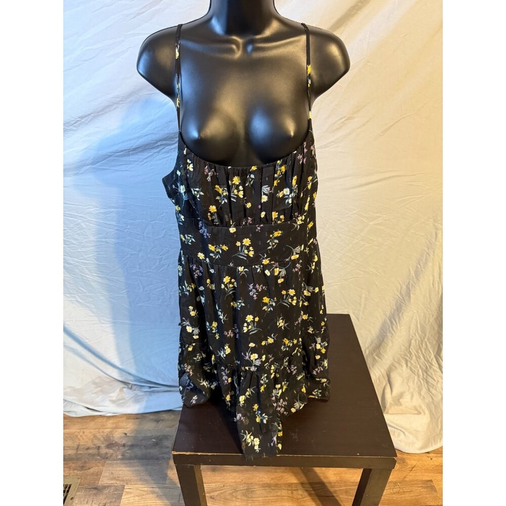 Cottagecore Black Short Mini Dress Women’s Large L 12/14 Floral Ruffles Flirty